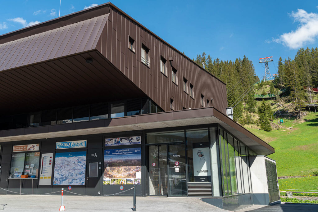 Spenglerei Burtscher Vorarlberg, Flachdach, Spenglerarbeiten, Dachspengler, Dacheindeckung, Dachsanierung, Fassade